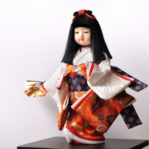 市松人形